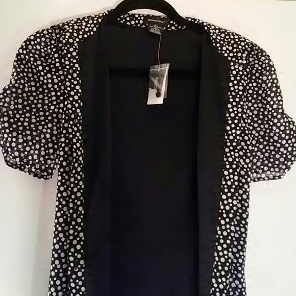 Black and white polka dot blouse. - Picture 5 of 5
